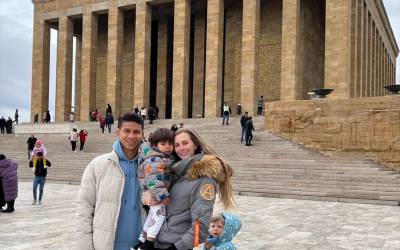 Giresunsporlu Perez, ailesiyle birlikte Anıtkabir'i ziyaret etti