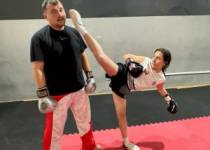 Genç kick boksçu Beyzanur yeni başarılara imza atmak için çalışıyor