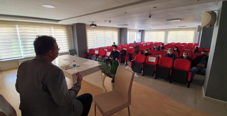 Giresun'da “Yerel Hayvan Koruma Gönüllüsü” eğitim semineri düzenlendi