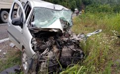 Giresun'da kamyon ile hafif ticari aracın çarpıştığı kazada 1 kişi öldü