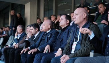 TFF Başkanı Büyükekşi'den Giresunspor Kulübünü ziyaret etti