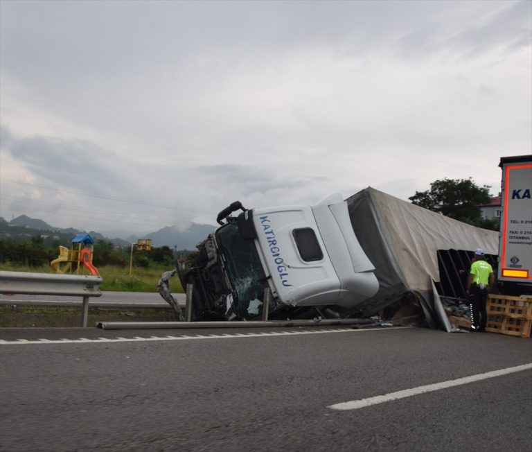 Giresun'da trafik kazalarında 3 kişi yaralandı