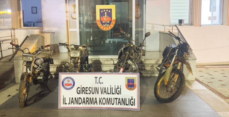 Giresun'da motosiklet çaldığı iddiasıyla yakalanan 4 zanlı tutuklandı
